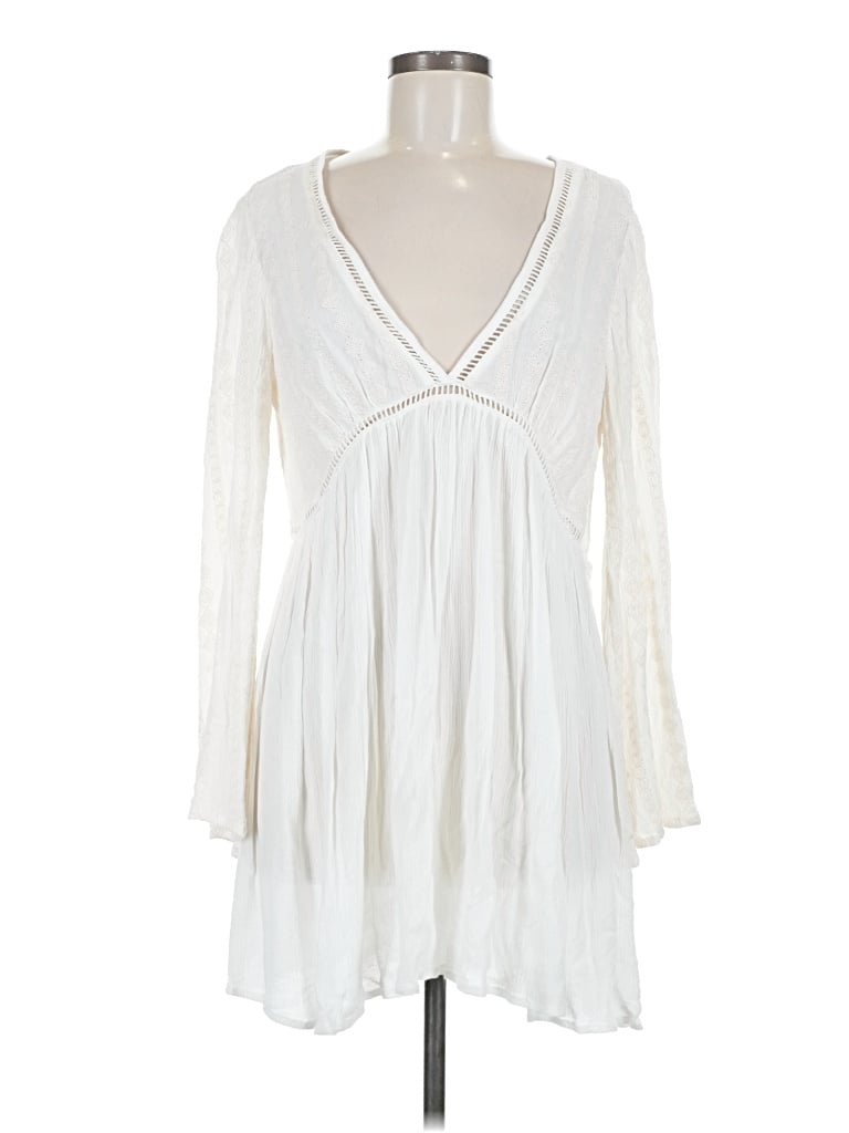 Pre-owned L*space Casual Dress In White