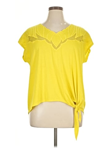 Maurices Short Sleeve Top (view 1)
