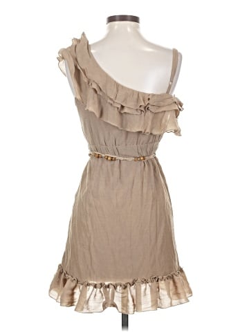 Discovery Clothing Casual Dress (view 2)