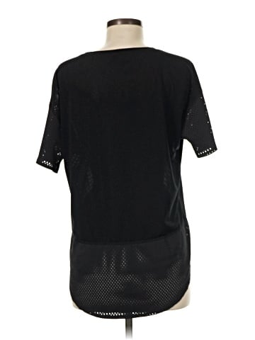 lucy Short Sleeve T-Shirt (view 2)