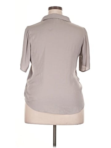 Danskin Short Sleeve Blouse (view 2)