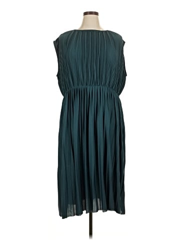 H&M Cocktail Dress (view 1)