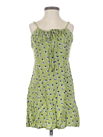 Urban Outfitters Casual Dress (view 1)