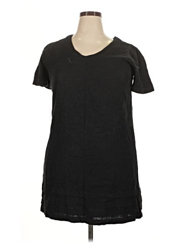 Saks Fifth Avenue Short Sleeve T-Shirt (view 1)