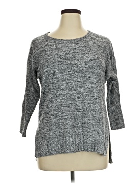 August Silk 3/4 Sleeve T Shirt