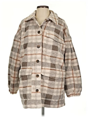 Universal Thread Coat (view 1)