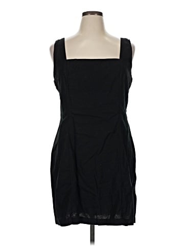 Old Navy Cocktail Dress (view 1)
