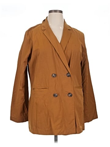 Elizabeth and James Blazer (view 1)