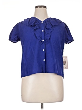 Rose & Crown Short Sleeve Blouse