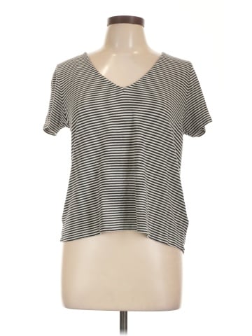 H&M Short Sleeve T-Shirt (view 1)