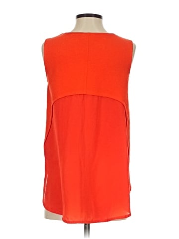 Deletta Sleeveless T-Shirt (view 2)