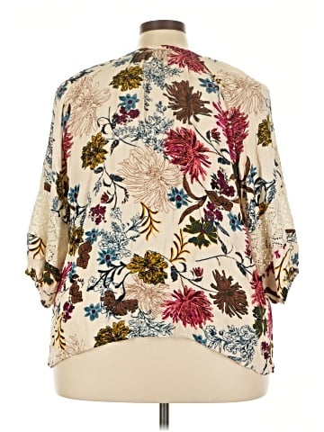 Suzanne Betro Short Sleeve Blouse (view 2)