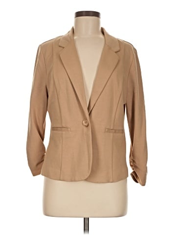 C established 1946 Blazer (view 1)