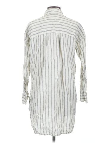 Everlane Long Sleeve Button-Down Shirt (view 2)