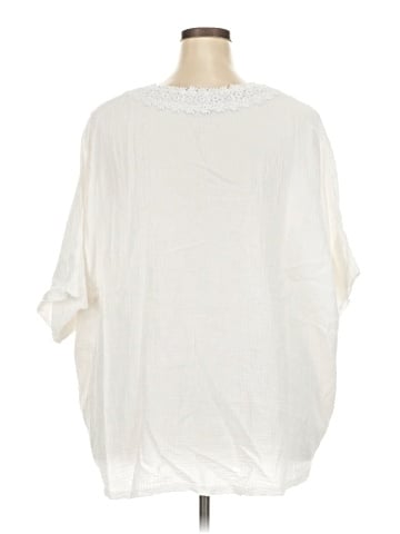 Jones & Co 3/4 Sleeve Blouse (view 2)