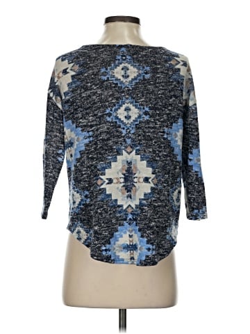 A'gaci Pullover Sweater (view 2)