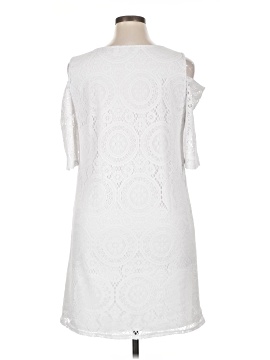 Tacera Plus-Size Clothing On Sale Up To 90% Off Retail | ThredUp