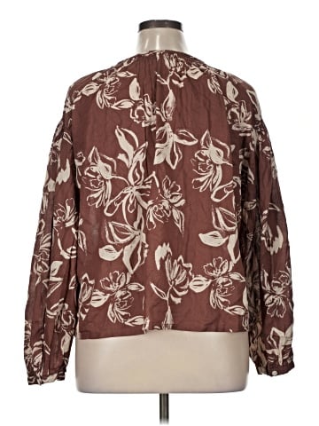 a.n.a. A New Approach 3/4 Sleeve Blouse (view 2)