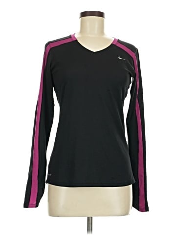 Nike Long Sleeve T-Shirt (view 1)