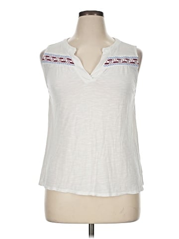 Bobeau Sleeveless T-Shirt (view 1)