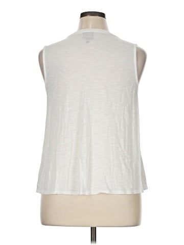 Bobeau Sleeveless T-Shirt (view 2)