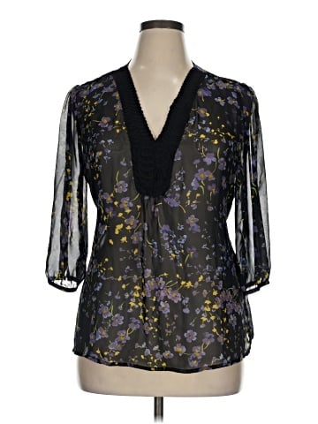 Elle 3/4 Sleeve Blouse (view 1)