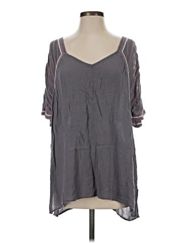 O'Neill 3/4 Sleeve Blouse (view 1)