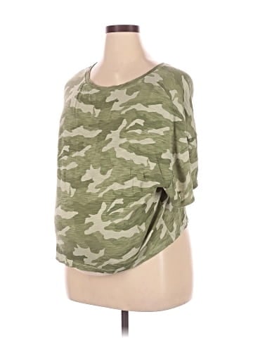 Old Navy 3/4 Sleeve T-Shirt (view 1)