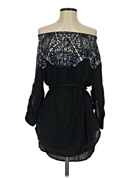 Red Carter 3/4 Sleeve Blouse