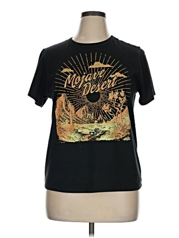 Zoe+Liv Short Sleeve T-Shirt (view 1)