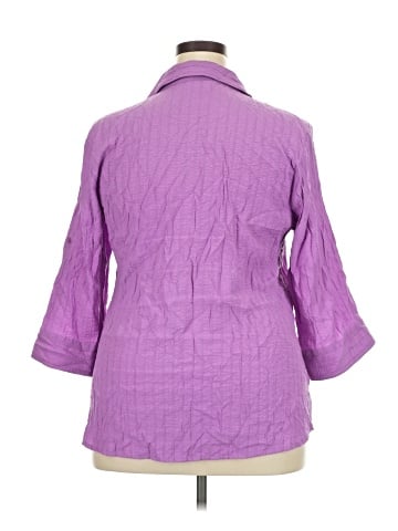 Great Northwest 3/4 Sleeve Button-Down Shirt (view 2)
