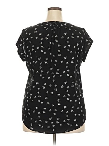 Fun2Fun Short Sleeve Blouse (view 2)