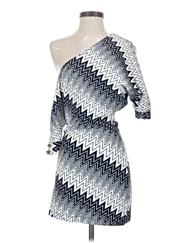 Beach Bunny Casual Dress (view 1)