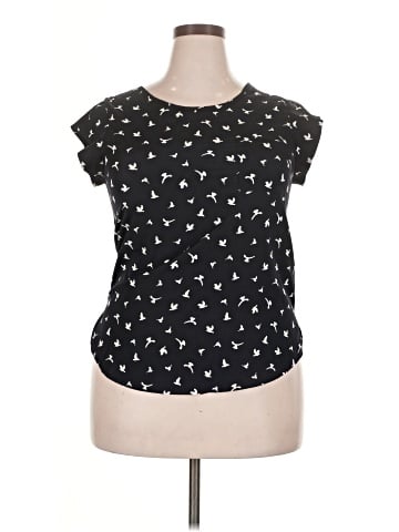 Sweet Rain Short Sleeve Top (view 1)