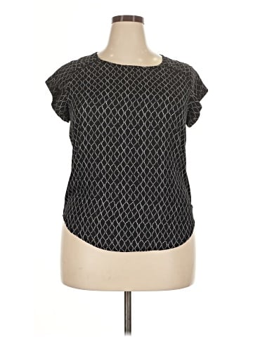 Lily White Short Sleeve Top (view 1)