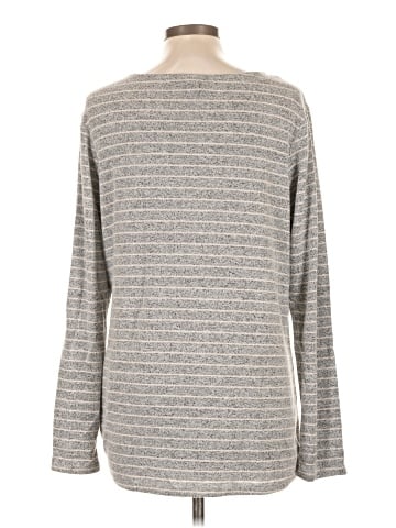 Max & Mia Pullover Sweater (view 2)