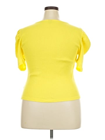 Shein Curve Sleeveless T-Shirt (view 2)