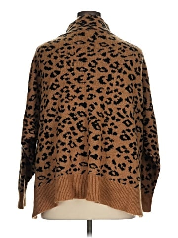 Glamour Turtleneck Sweater (view 2)