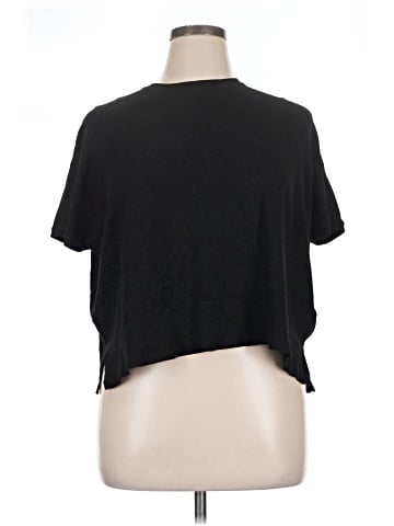 Splendid Short Sleeve Top (view 1)