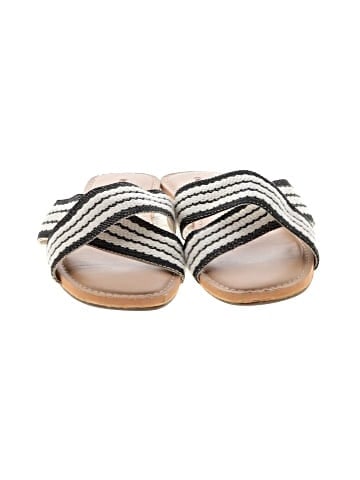 Old Navy Sandals (view 2)