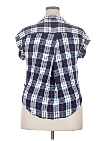 Jachs Girlfriend Short Sleeve Button-Down Shirt (view 2)