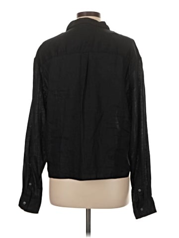 Gap Long Sleeve Button-Down Shirt (view 2)