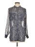 TWO by Vince Camuto 100% Polyester Animal Print Silver Long Sleeve Blouse Size S - photo 1