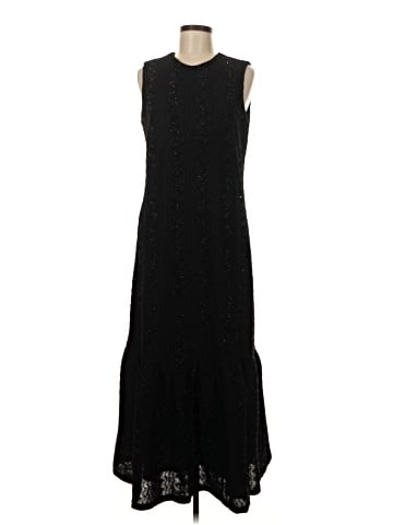 Portrait Casual Dress (view 1)