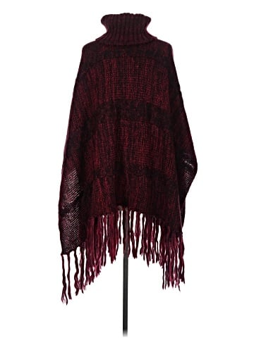 Collection Eighteen Poncho (view 2)