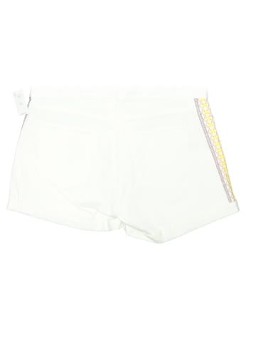 Gap Shorts (view 2)