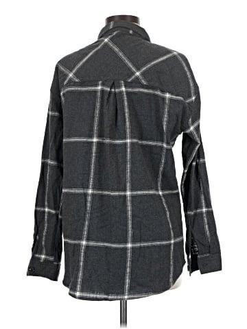 Maurices Long Sleeve Button-Down Shirt (view 2)