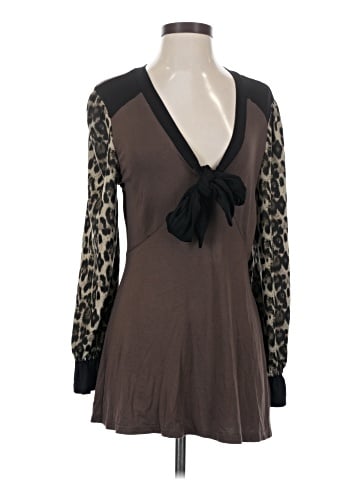 Suzanne Betro Long Sleeve Top (view 1)