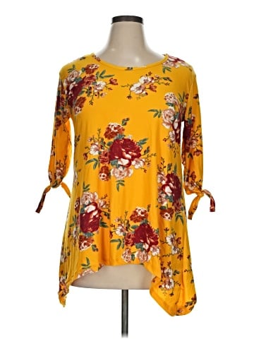Bobbie Brooks 3/4 Sleeve T-Shirt (view 1)