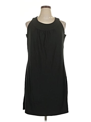 Liz Lange Casual Dress (view 1)